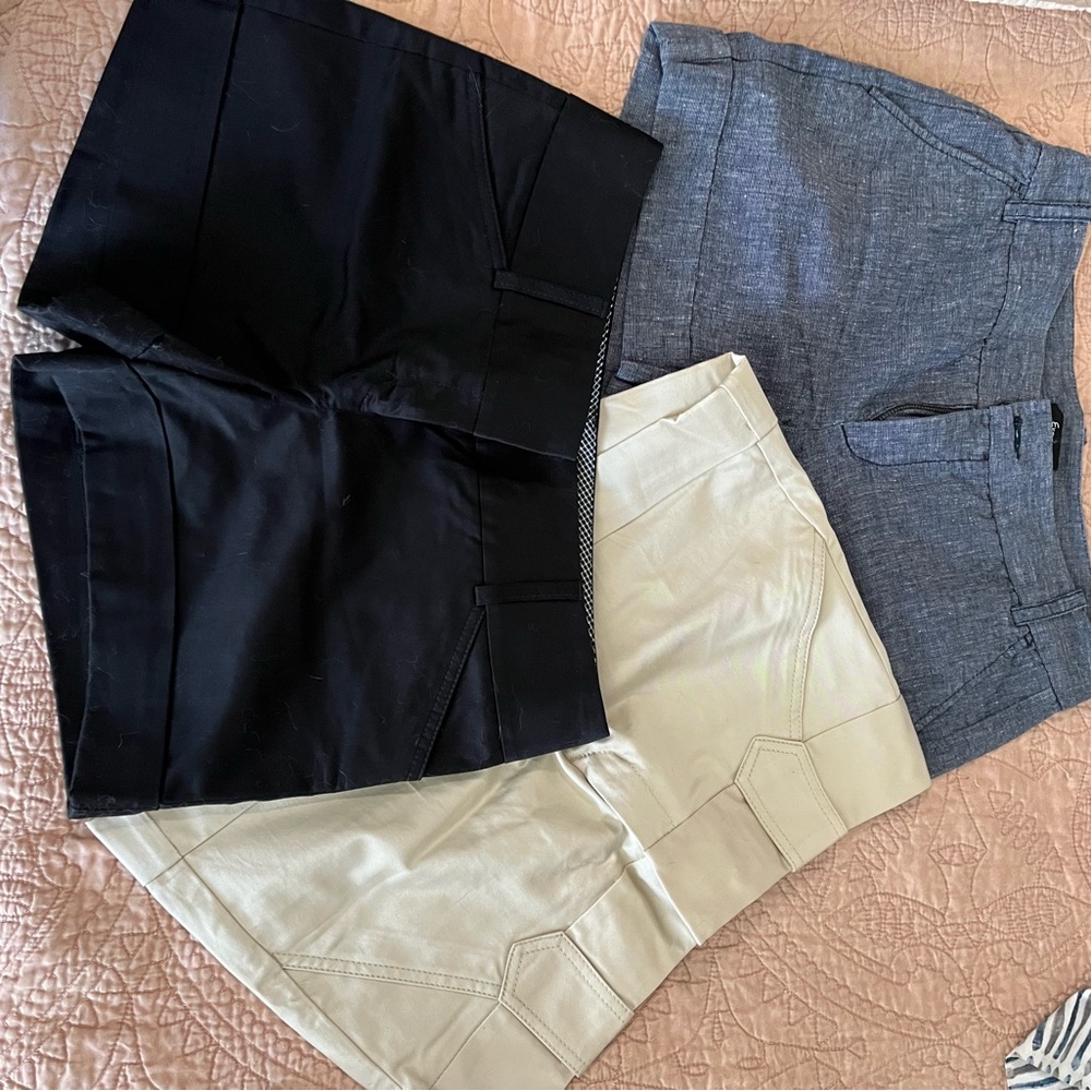 Express Women’s Shorts – Size 8 – Set of 3 (Black NWT, Tan NWT, Blue Linen)